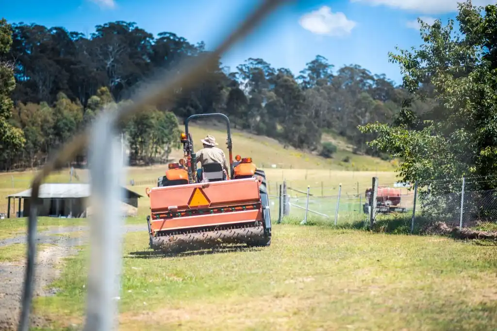 How-do-I-choose-a-battery-for-my-tractor