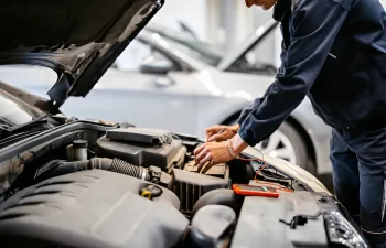 What are the safety points in car batteries?